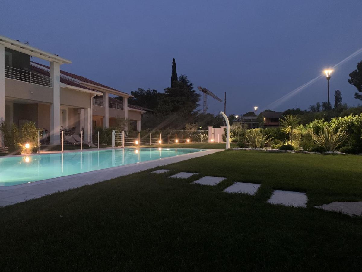 Villa Meri Manerba del Garda Exterior photo