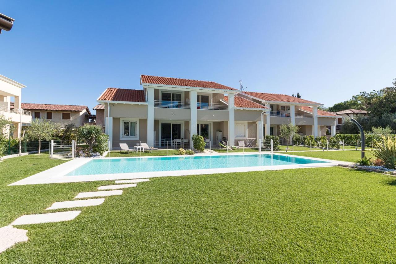 Villa Meri Manerba del Garda Exterior photo