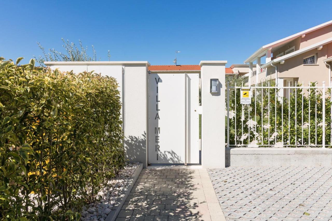 Villa Meri Manerba del Garda Exterior photo